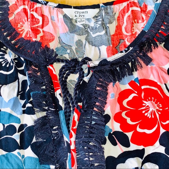 Crown & Ivy Floral Tassel Tank - Picture 4 of 8